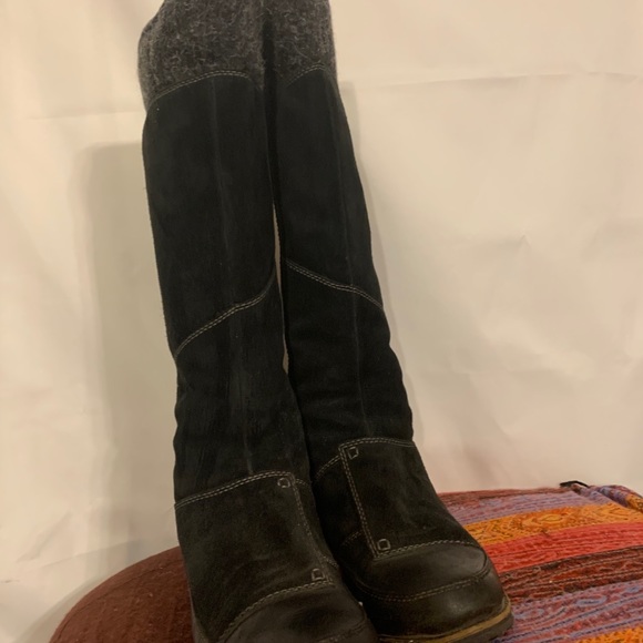 Snowtropolis Tall Leather Boots 